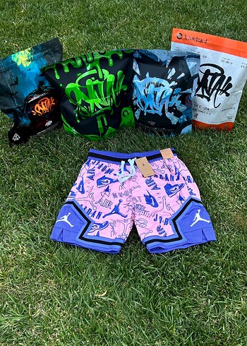 Jordan diamond short