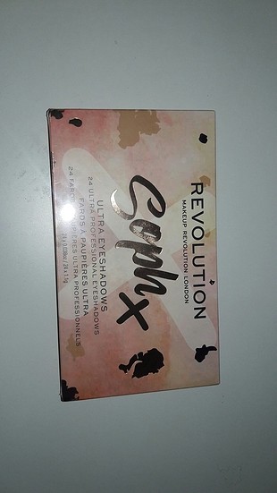 Revolution Sophx Far Paleti 
