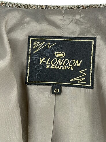 40 Beden çeşitli Renk PreLoved Kaban %70 İndirimli.
