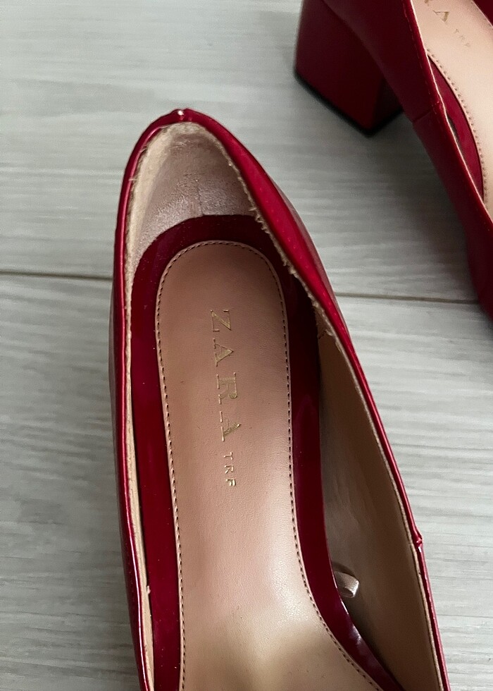 Zara topuklu kırmızı ayakkabı - Görsel 2