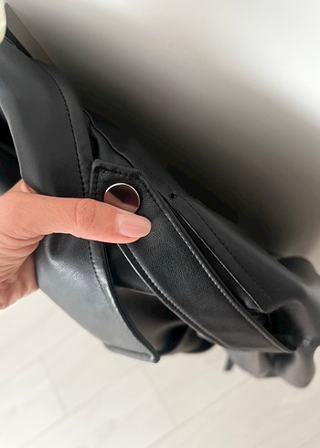 Siyah Deri Kemerli Midi Ceket - Görsel 5