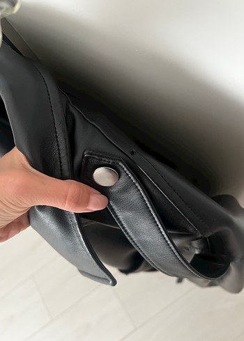 Siyah Deri Kemerli Midi Ceket - Görsel 6