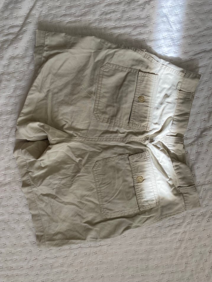 BDG Bermuda Çok Cepli Bej Şort - Görsel 3