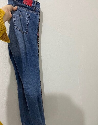 Zara dar paça jean