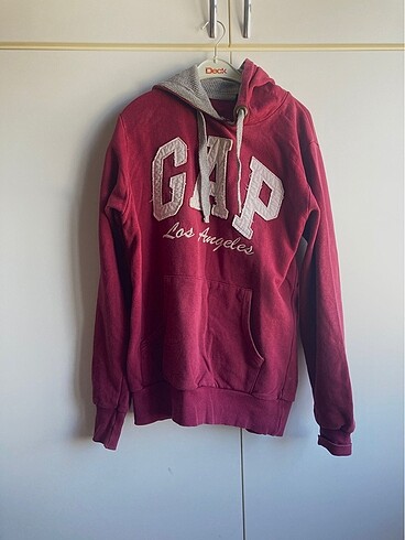 gap sweatshirt
