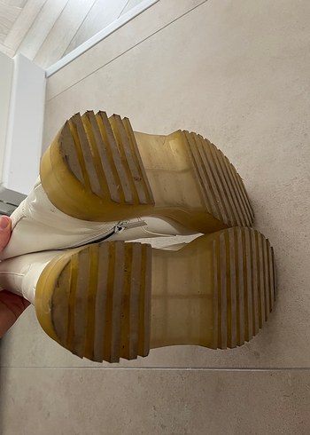 Stradivarius bot - Görsel 6