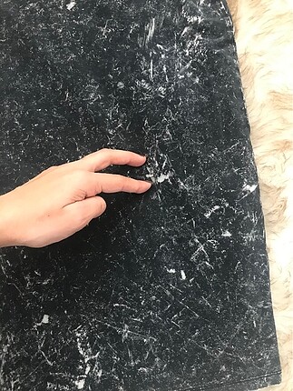 H&M Eskitme mermer desenli etek