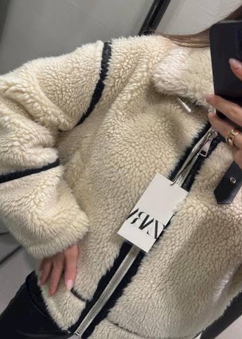 Zara Zara kürklü beyaz biker ceket