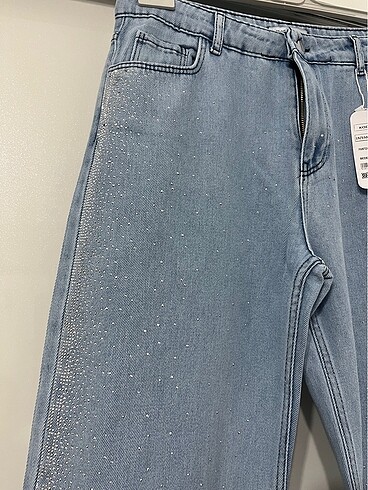 Diğer BOL PAÇA TAŞLI KOT PANTOLON