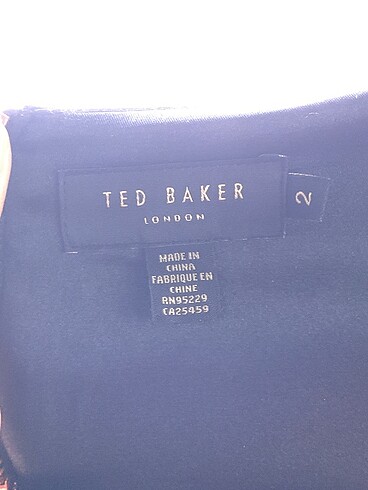 m Beden çeşitli Renk Ted Baker Kısa Elbise %70 İndirimli.