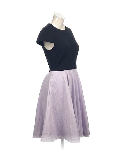 Ted Baker Ted Baker Kısa Elbise %70 İndirimli.