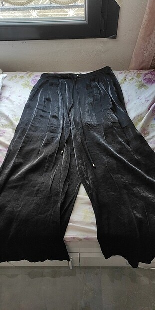 Siyah saten tiril tiril bol pantolon XL