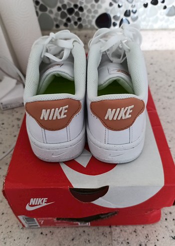 Nike Nike Beyaz Kadın Spor Ayakkabı Velcro