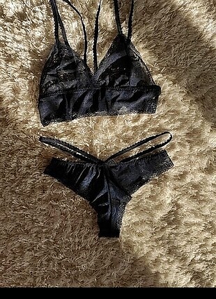 Bralet takım