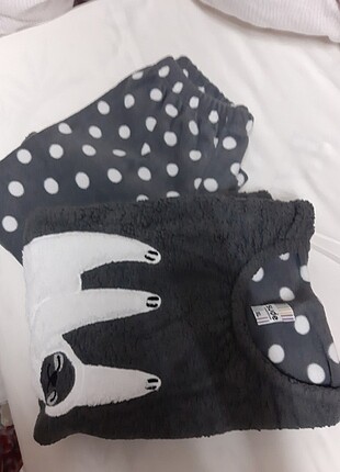 Diğer Polar Pijama Takımı