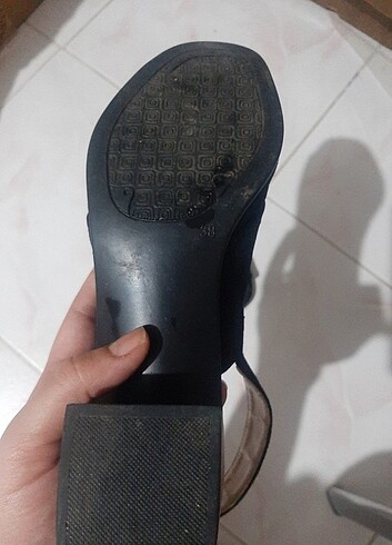 37 Beden siyah Renk Kısa topuklu babet