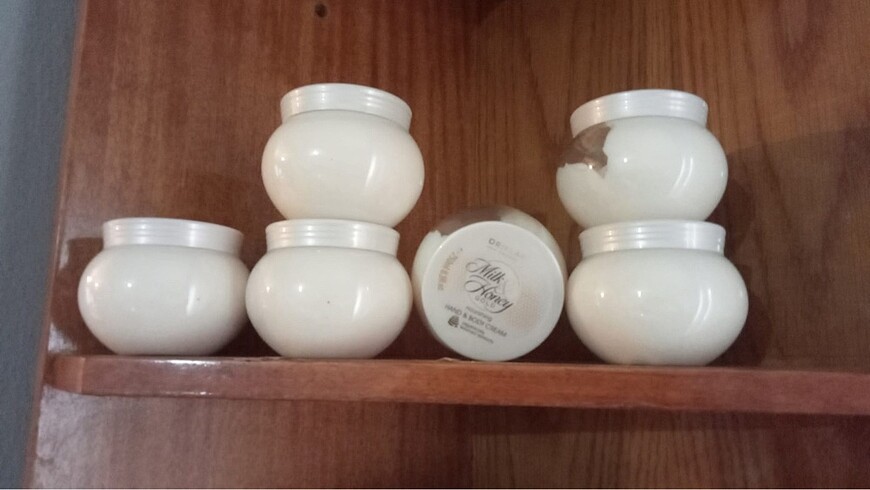 Oriflame milk honey