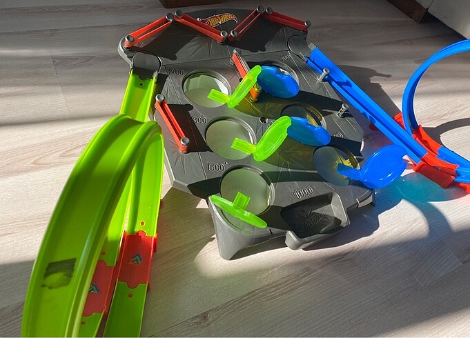 Hot Wheels Arkade oyuncak