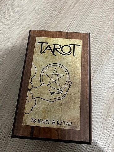 Klasik tarot destesi