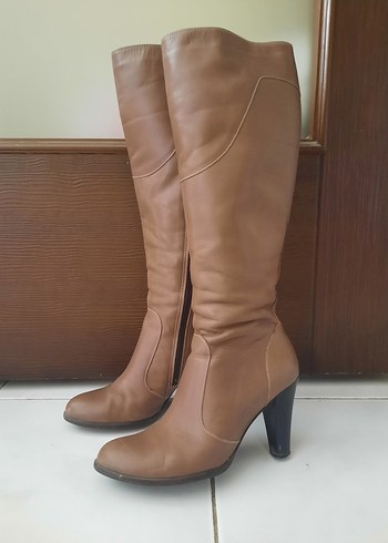 36 Beden Bej Deri Stiletto Topuklu Dizüstü Kadın Çizme