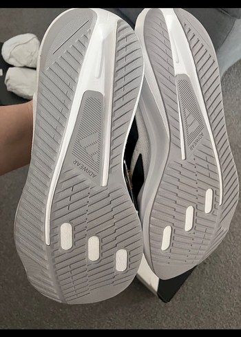 38 Beden beyaz Renk Adidas Spor Ayakkabı Faturalı