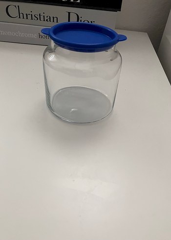 Diğer Mavi Kapaklı Cam Saklama Kabı
