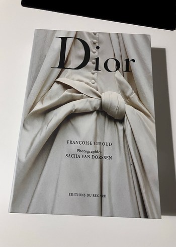 Christian Dior baskılı kutu - Görsel 4