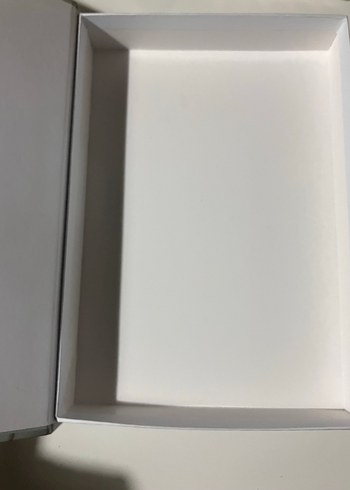 Chanel baskılı A4 boyutunda kutu - Görsel 8