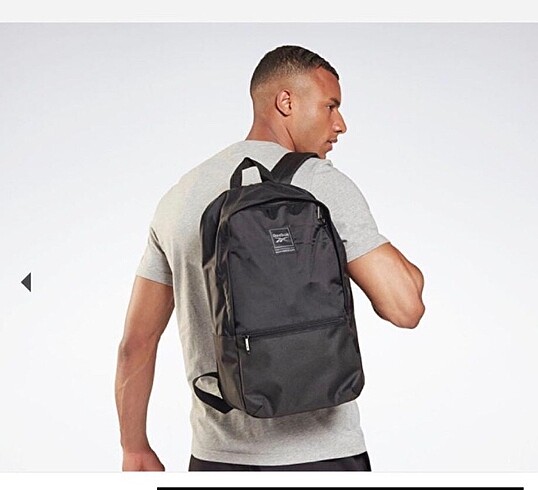 Reebok sırt çantası