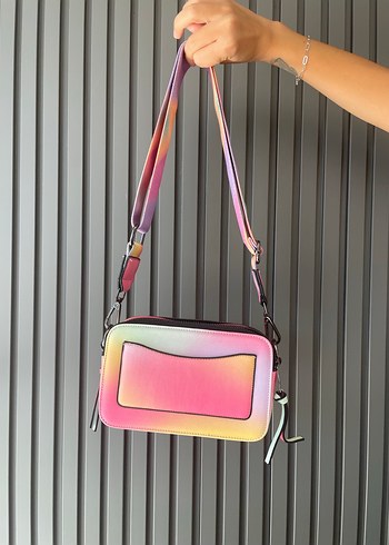 Marc jacobs Renkli Batik Desenli Pembe Çapraz Çanta - Görsel 2