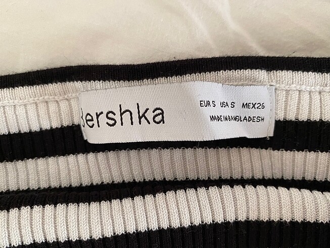 s Beden siyah Renk Bershka çizgili crop