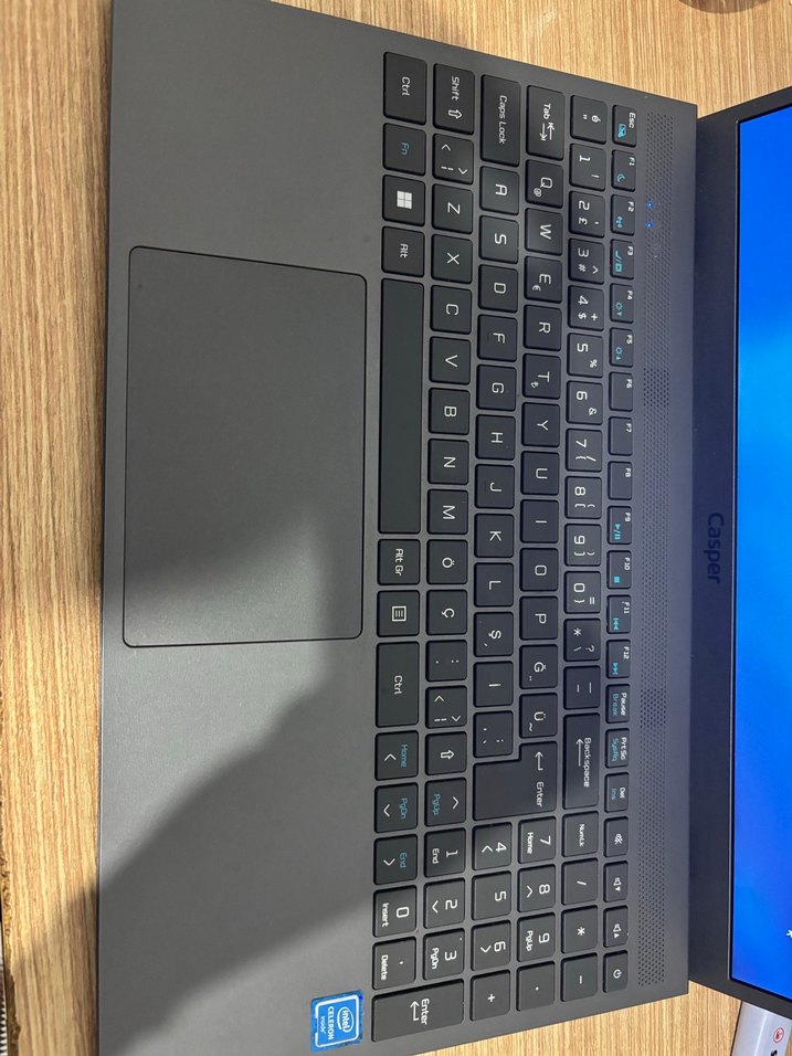 Mavi Renkli Laptop - Görsel 4