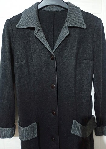 Kadın Gri Uzun Düğmeli Kaban - Görsel 3