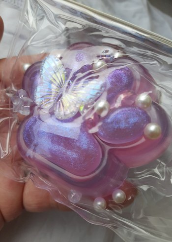 Beden Renk Mor Kelebekli pati squishy sukuşi