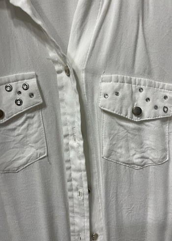 Kadın Metal Düğmeli Uzun Kollu penye Gömlek - Görsel 2