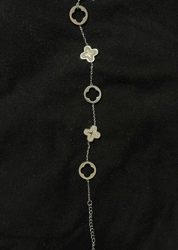 Zincir Detaylı Minimalist Kadın Bileklik - Görsel 3