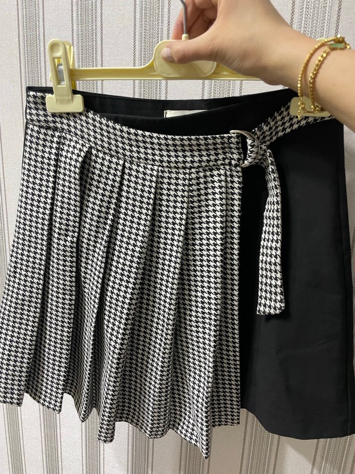 Siyah Pilili Mini Etek - Görsel 4