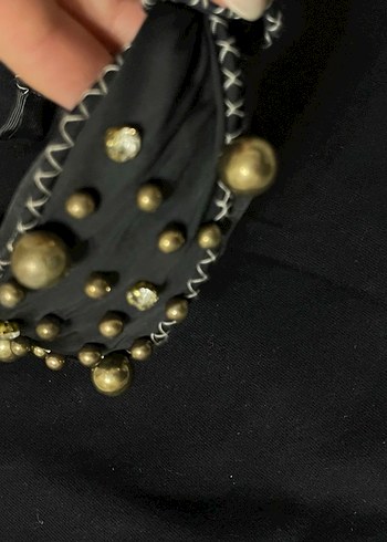 Boncuk Detaylı Gotik Siyah Saç Aksesuarı - Görsel 8