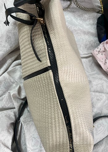 Gri-Beyaz Fermuarlı Kadın Çanta - Görsel 10