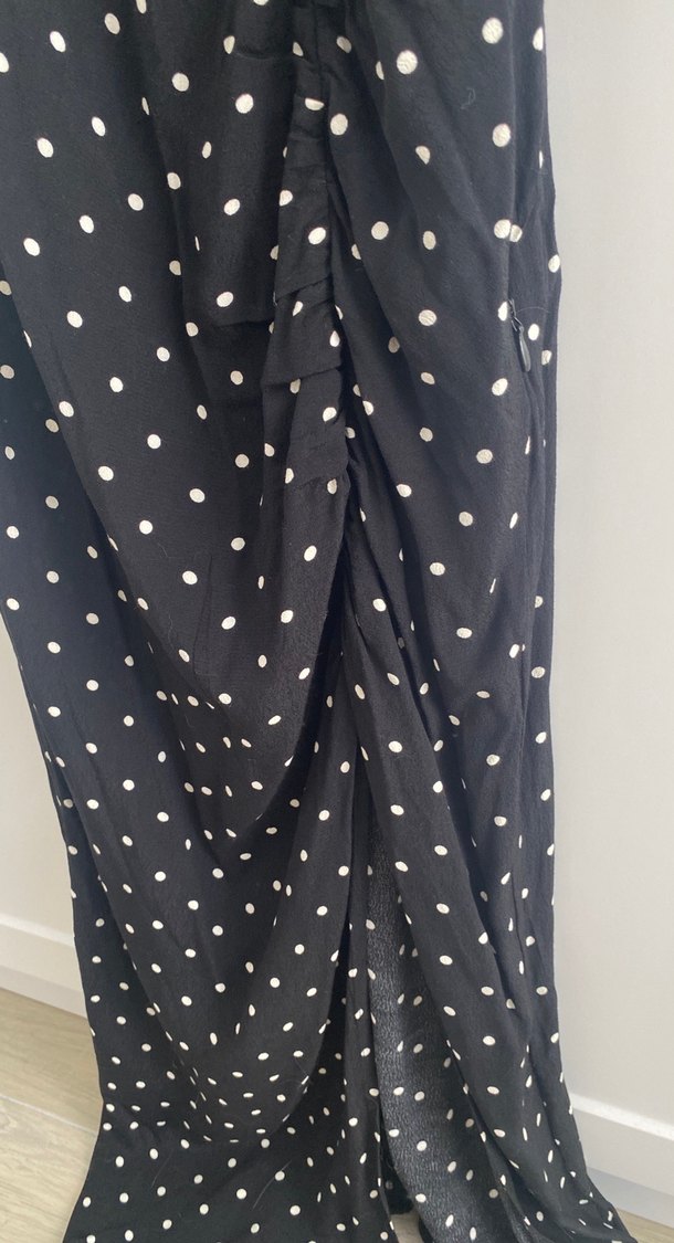 H&M Drapeli Siyah Puantiyeli Uzun Elbise - Görsel 3
