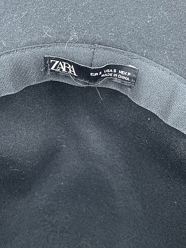 Beden Zara Şapka %70 İndirimli.
