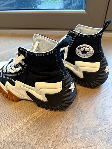 38 Beden Converse Run Star