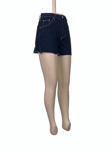 Pull and Bear Pull and Bear Jean / Kot Şort %70 İndirimli.