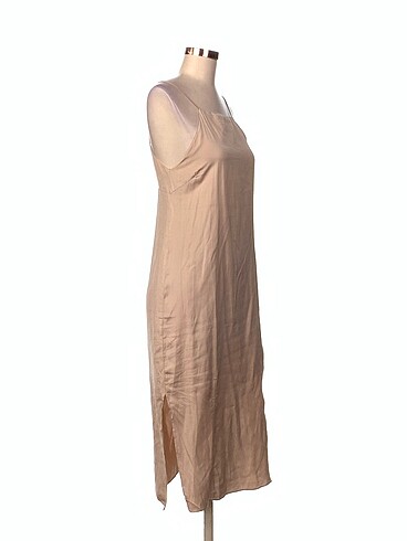 Zara Zara Kısa Elbise %70 İndirimli.