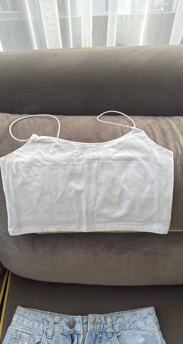 Beyaz Mini Denim Şort Rahat Kesim - Görsel 3