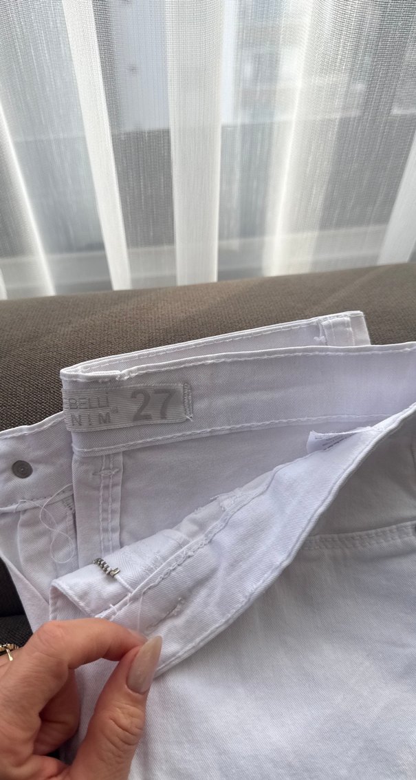 Beyaz Kadın Kumaş Pantolon - Normal Boy, Pilili - Görsel 3