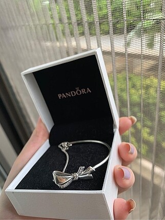 Pandora