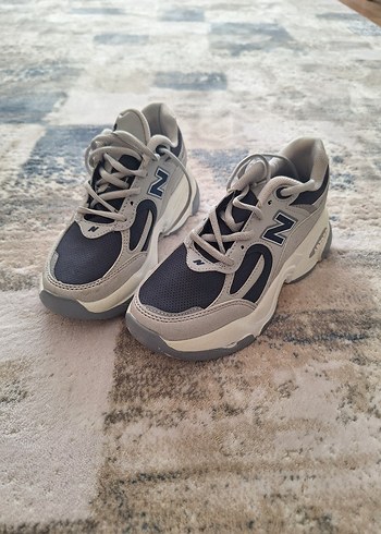 New Balance Gri Lacivert Çok Şık