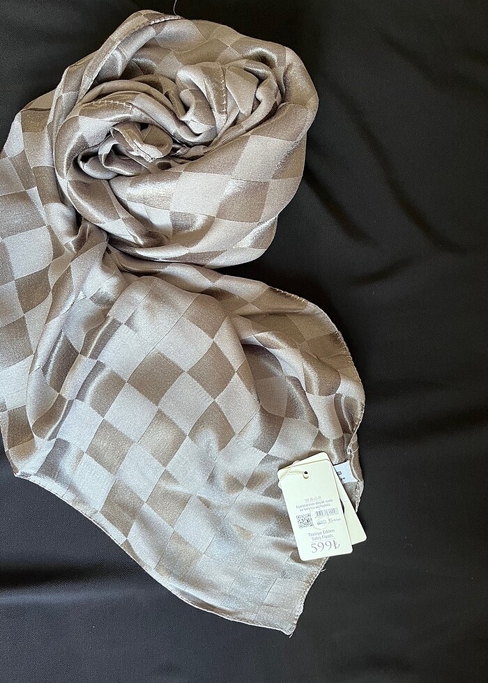 Vakko eşarp - Görsel 5