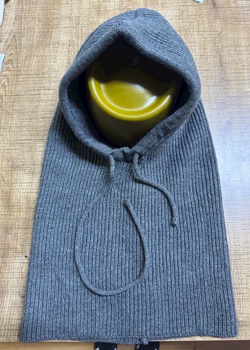 Zara Minimal Gri Kapusonlu Triko Balaclava